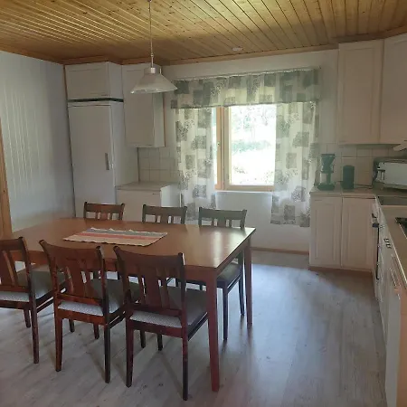 Aleksi With Sauna * ロヴァニエミ